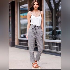 High-Waist Plaid Paperbag Trousers in White and Gray